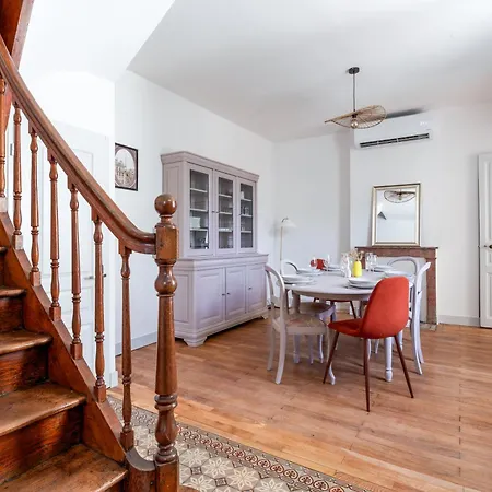 Holiday home Maison Clim Jardin Centre 8 Personnes 4 *